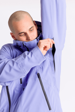 NITRO SNBD/ L1 OUTERWEAR L1 Axial Unisex Jacket -Outlet Skis Store 873852 004 Axial Jacket Ultraviolet Detail 5 1334x2000 dc63ad28 5316 4a10 b2eb 629a9c9fa383